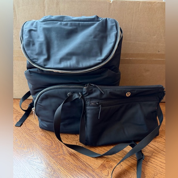 lululemon athletica Handbags - lululemon athletica Black Nylon Parent Backpack/Diaper Bag